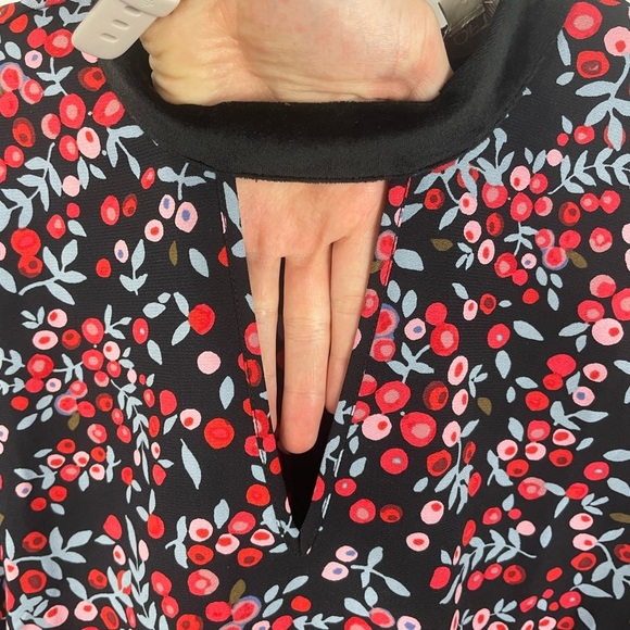 Loft Floral/Berry Long Sleeve Black Velvet Trim Keyhole Dress M Women’s EUC - Picture 12 of 13
